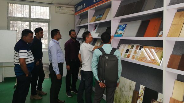 Bangladesh customer visited our company for glass coating line